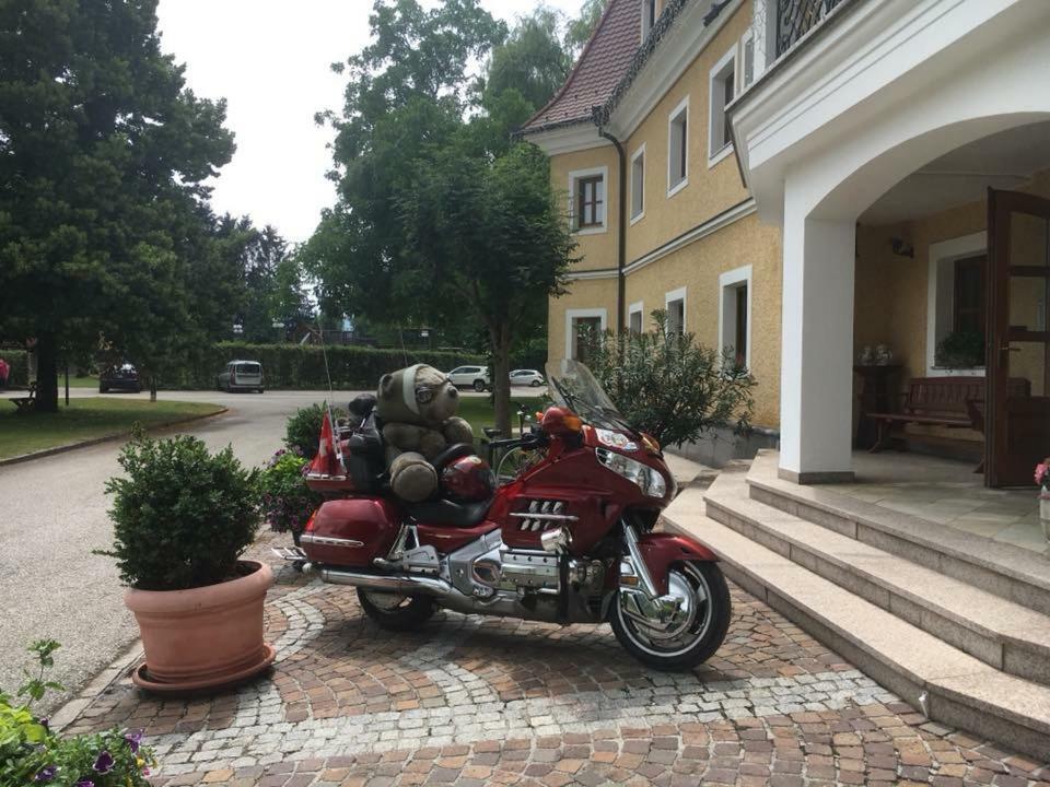 Almtalhotel Appartements In Pettenbach Εξωτερικό φωτογραφία